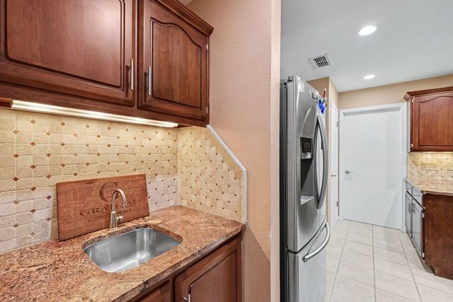 2209 Richland Dr, Corpus Christi, TX 78418