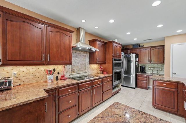 2209 Richland Dr, Corpus Christi, TX 78418