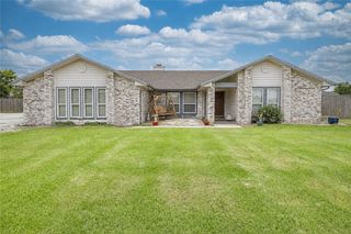 2209 Richland Dr, Corpus Christi, TX 78418