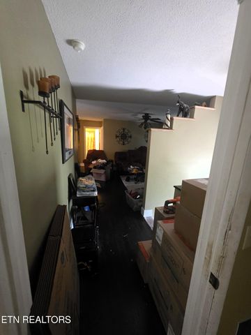 1312 W Union Valley Rd, Seymour, TN 37865