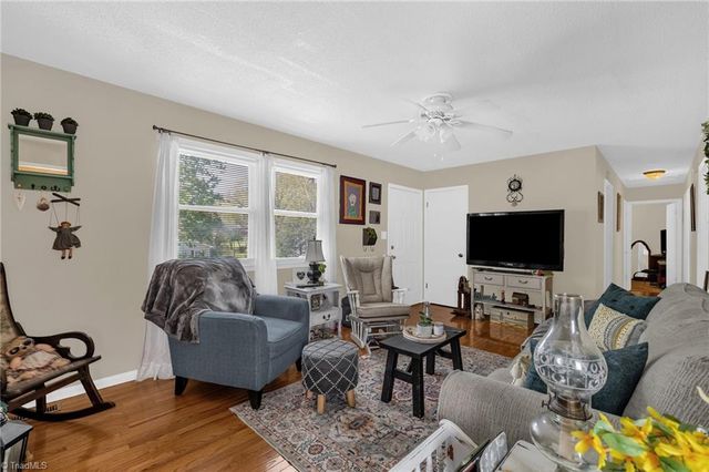 1014 Pine Lane, Eden, NC 27288