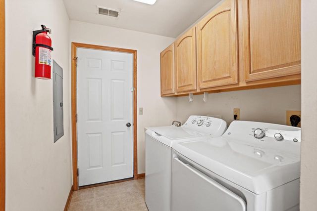 6331 Kingsview DRIVE, Mount Pleasant, WI 53406