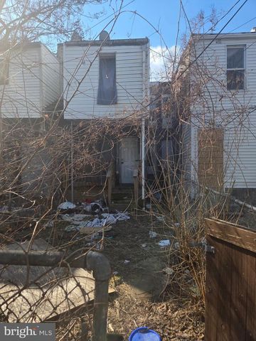 305 S PULASKI ST, Baltimore, MD 21223