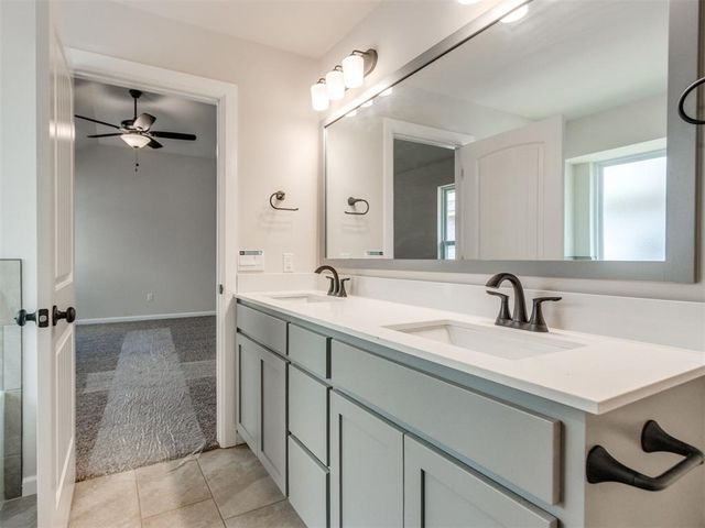 4015 Abingdon Drive, Norman, OK 73026