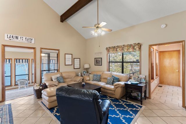 305 South Park Rd, Scroggins, TX 75480