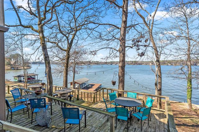 305 South Park Rd, Scroggins, TX 75480