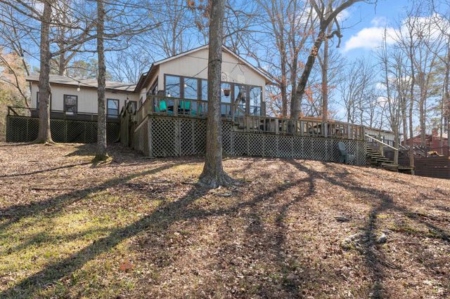 305 South Park Rd, Scroggins, TX 75480