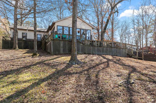 305 South Park Rd, Scroggins, TX 75480