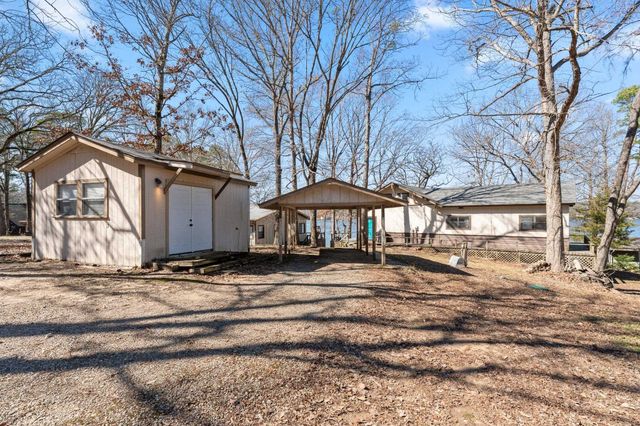 305 South Park Rd, Scroggins, TX 75480