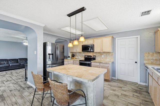 4121 Tupelo Trail, Fort Worth, TX 76244