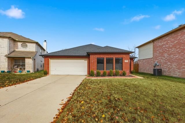 4121 Tupelo Trail, Fort Worth, TX 76244