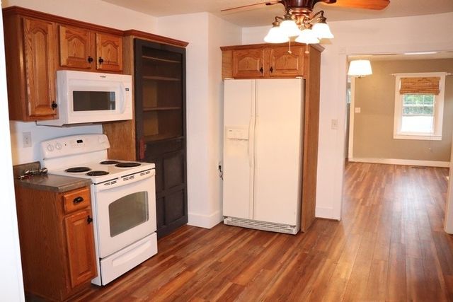 209 Church St, Dover, TN 37058