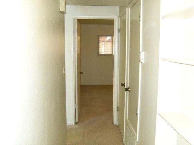 1253 Los Olivos Drive 5, Salinas, CA 93901