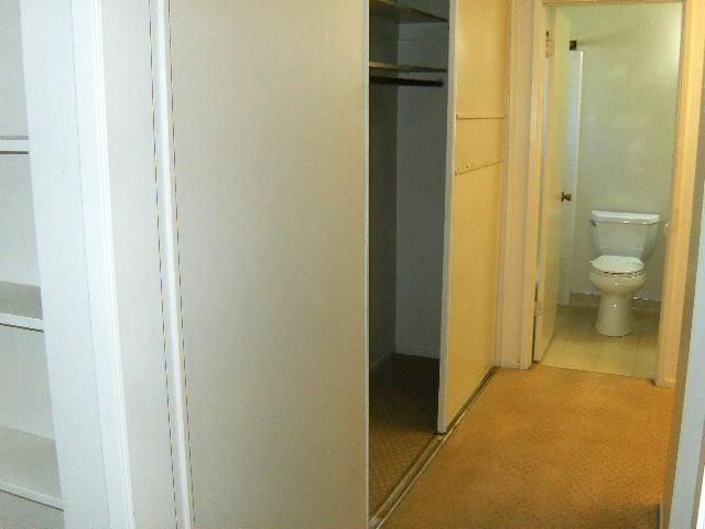 1253 Los Olivos Drive 5, Salinas, CA 93901