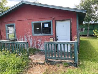 62 Guinevere Drive, Bay City, TX 77414