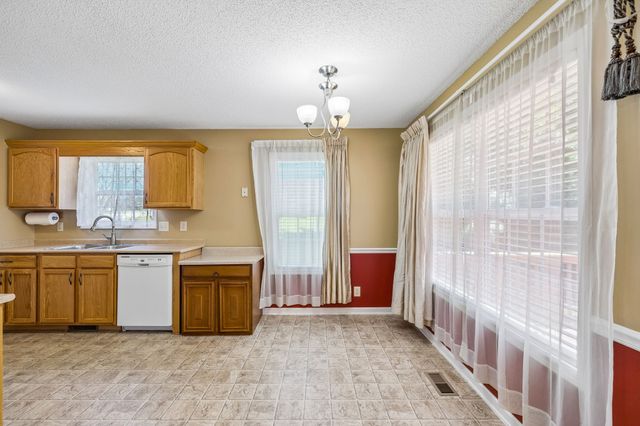 827 Sugarcane Way, Clarksville, TN 37040