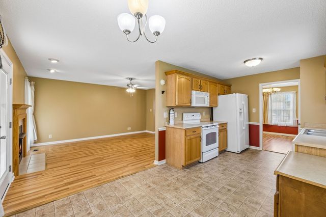 827 Sugarcane Way, Clarksville, TN 37040