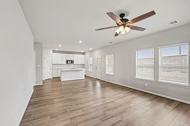 12927 Azan, San Antonio, TX 78245