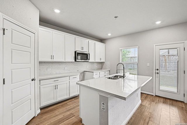 12927 Azan, San Antonio, TX 78245