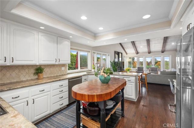 5542 Oakley, Irvine, CA 92603