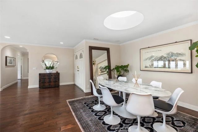 5542 Oakley, Irvine, CA 92603