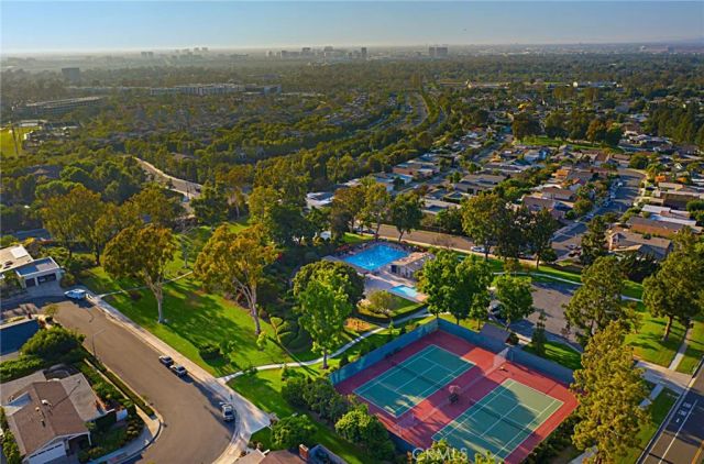 5542 Oakley, Irvine, CA 92603