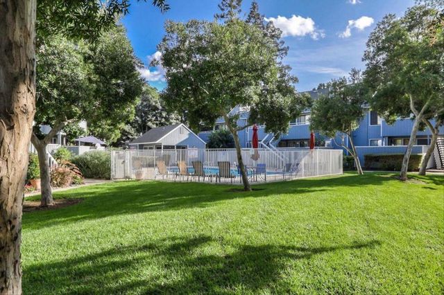 912 La Barbera Drive, San Jose, CA 95126