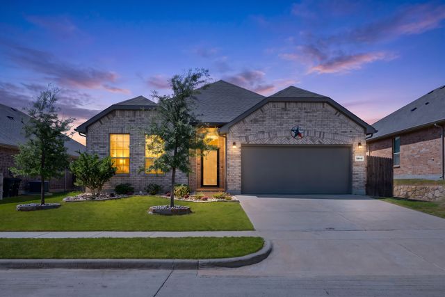 1840 Ruffian Road, Granbury, TX 76049