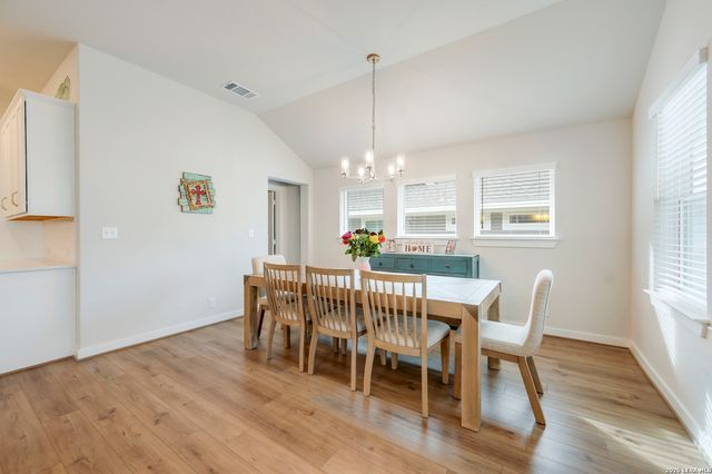 1693 Hidden Fox, New Braunfels, TX 78132