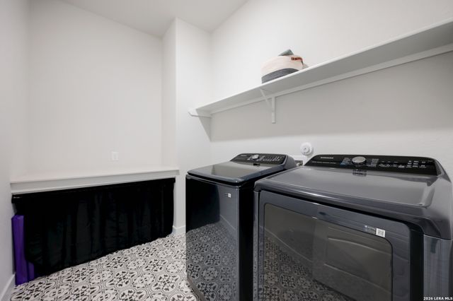 1693 Hidden Fox, New Braunfels, TX 78132