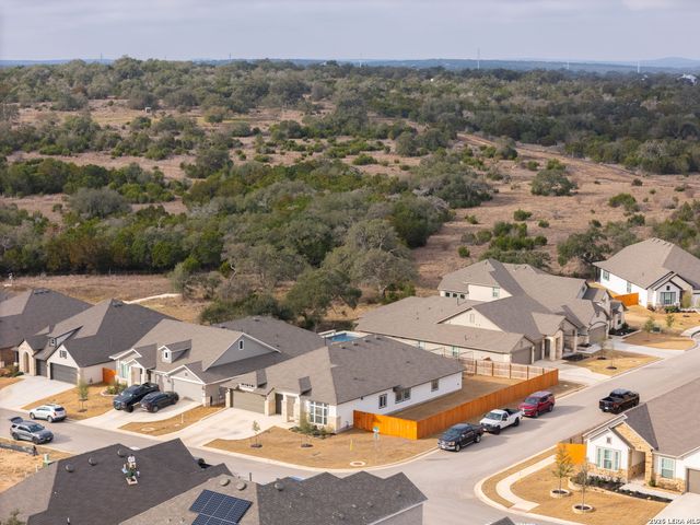 1693 Hidden Fox, New Braunfels, TX 78132
