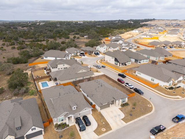 1693 Hidden Fox, New Braunfels, TX 78132