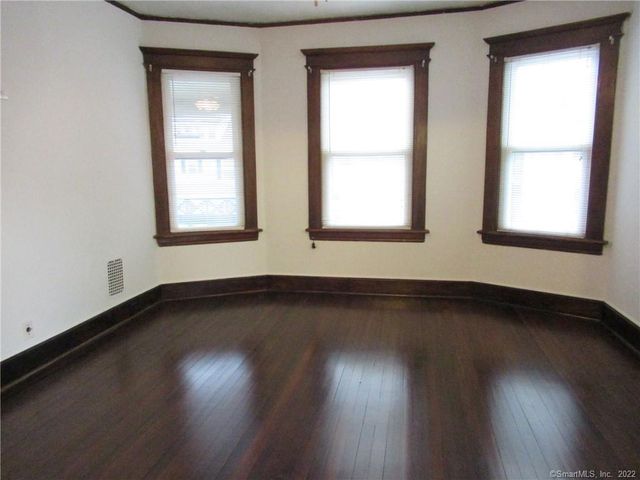 53 Eaton Street 2nd Floor, Bridgeport, CT 06604