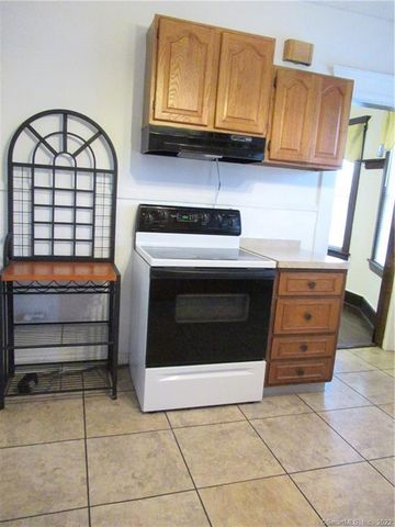 53 Eaton Street 2nd Floor, Bridgeport, CT 06604