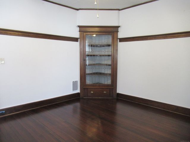 53 Eaton Street 2nd Floor, Bridgeport, CT 06604