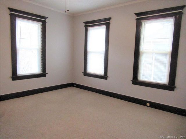 53 Eaton Street 2nd Floor, Bridgeport, CT 06604