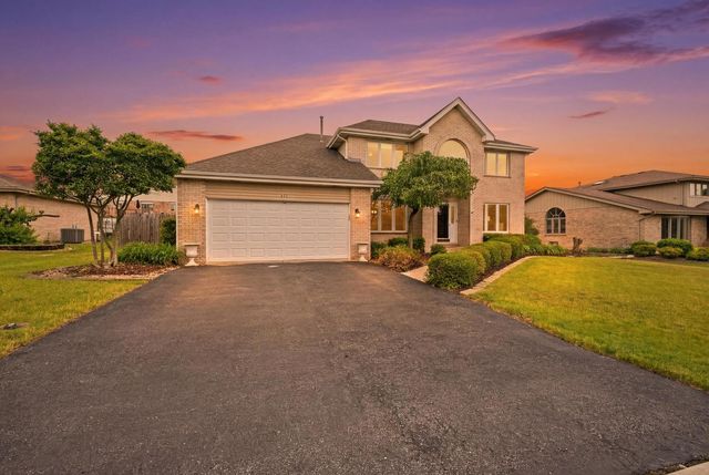 631 Vanderbilt Drive, New Lenox, IL 60451