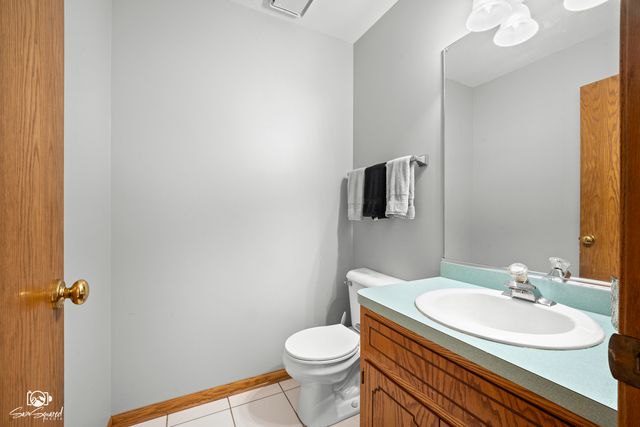 631 Vanderbilt Drive, New Lenox, IL 60451