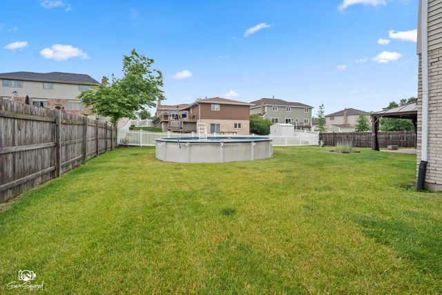 631 Vanderbilt Drive, New Lenox, IL 60451
