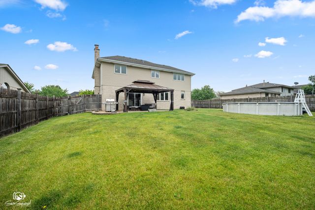 631 Vanderbilt Drive, New Lenox, IL 60451