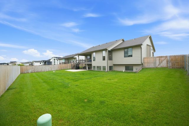 16120 W Sheriac St, Wichita, KS 67052