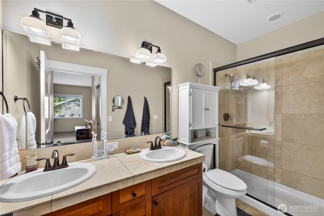 1618 28th Street, Anacortes, WA 98221