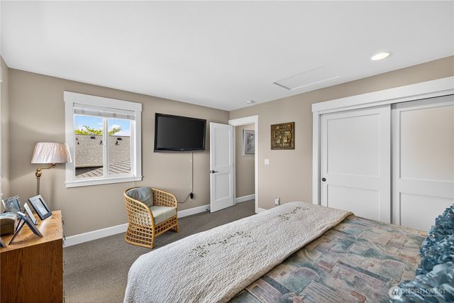 1618 28th Street, Anacortes, WA 98221