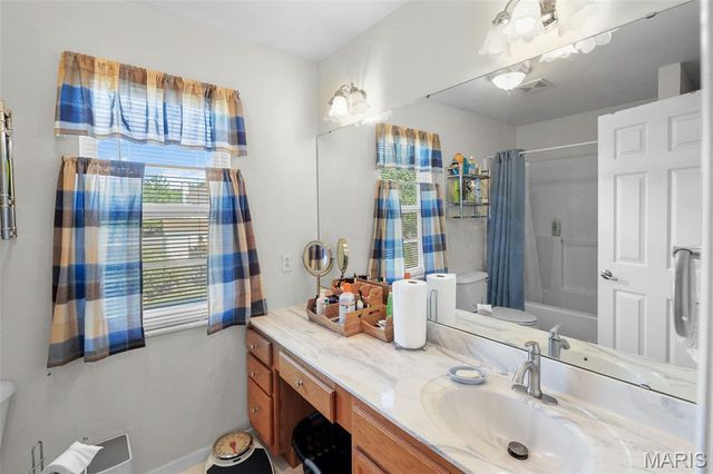 1250 Elisabeth Drive, O'fallon, IL 62269