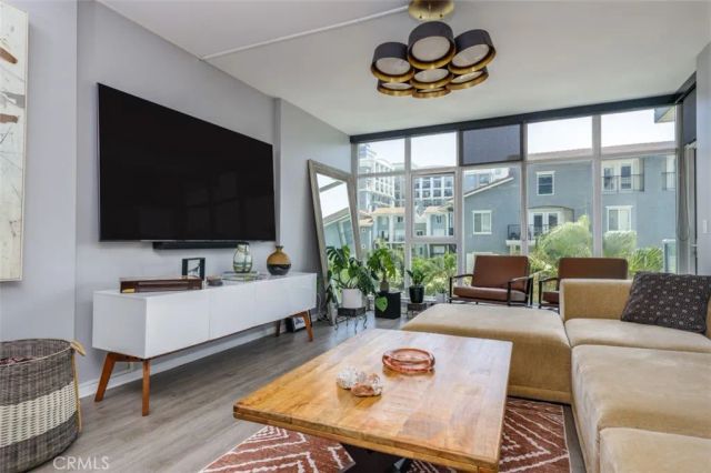 411 W Seaside Way 302, Long Beach, CA 90802