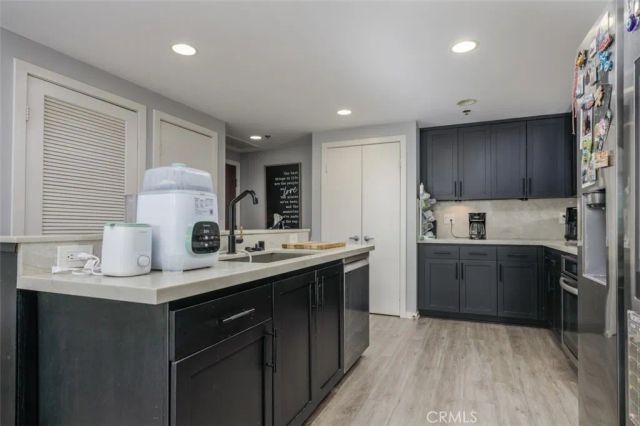 411 W Seaside Way 302, Long Beach, CA 90802