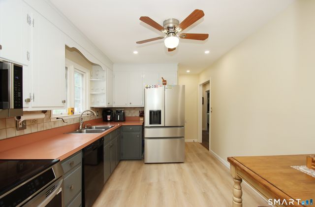 76 Jessie Drive, West Haven, CT 06516