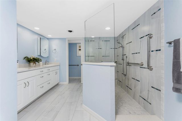 1610 ISLAMORADA BOULEVARD 64C, Punta Gorda, FL 33955