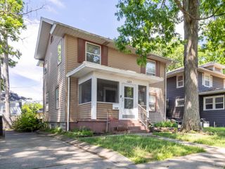 125 E Maple Grove, Fort Wayne, IN 46806