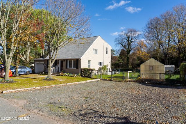 198 John Street, West Creek, NJ 08092